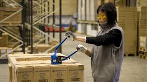 Josef Kihlberg steel strapping tool application