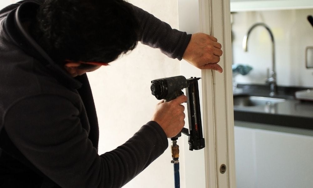 Benefits of Using an Electric Staple Gun