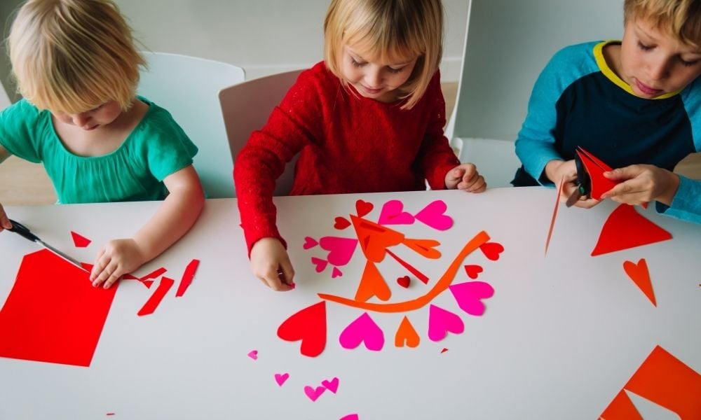 Valentine&rsquo;s Day Crafts To Do With Your Kids