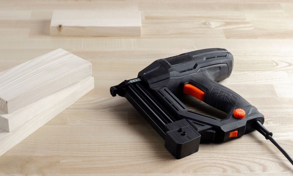 Top 4 Best Uses for an Electric Staple Gun
