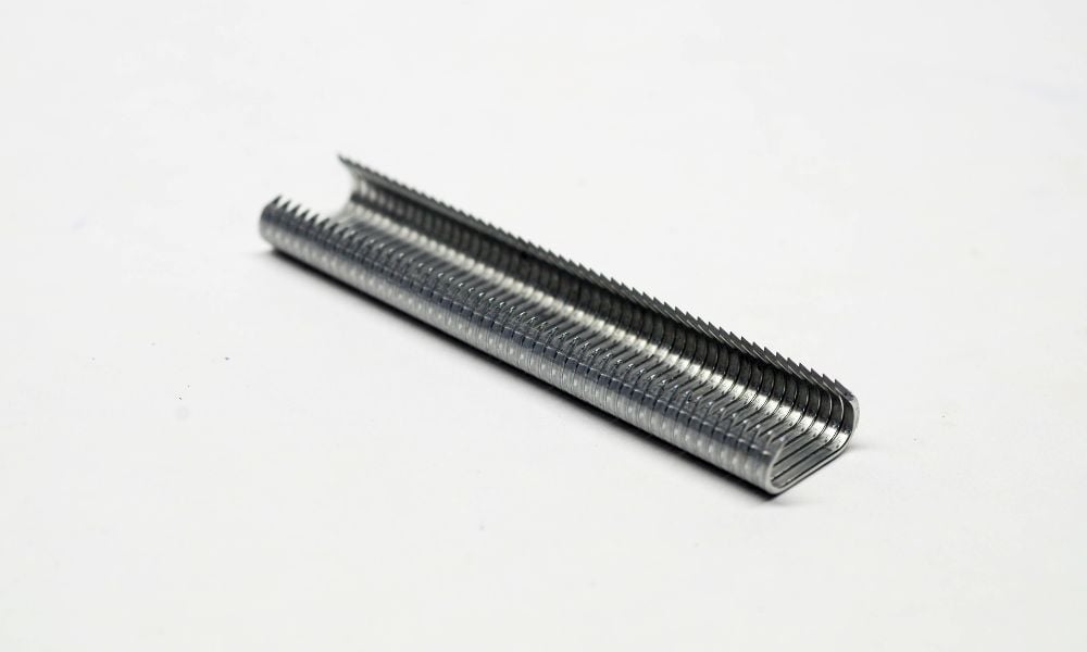 Hog Ring Pliers vs. Hog Ring Guns: Which Is Best?